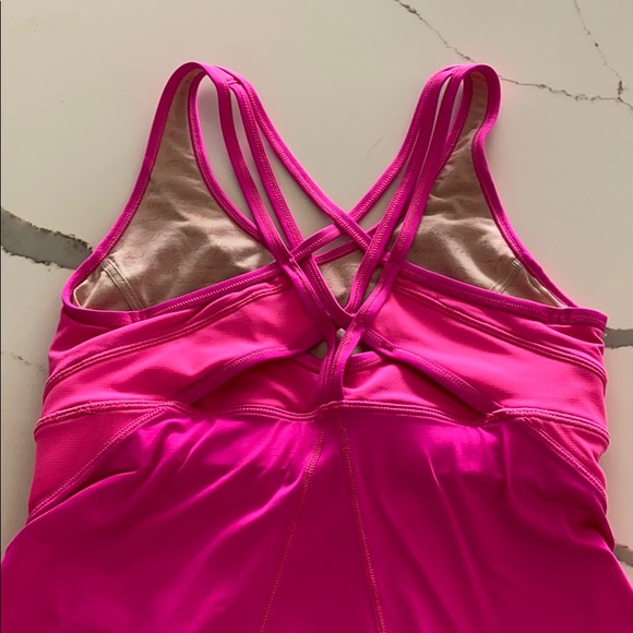 Lululemon tank hot pink size 4 - Picture 4 of 7